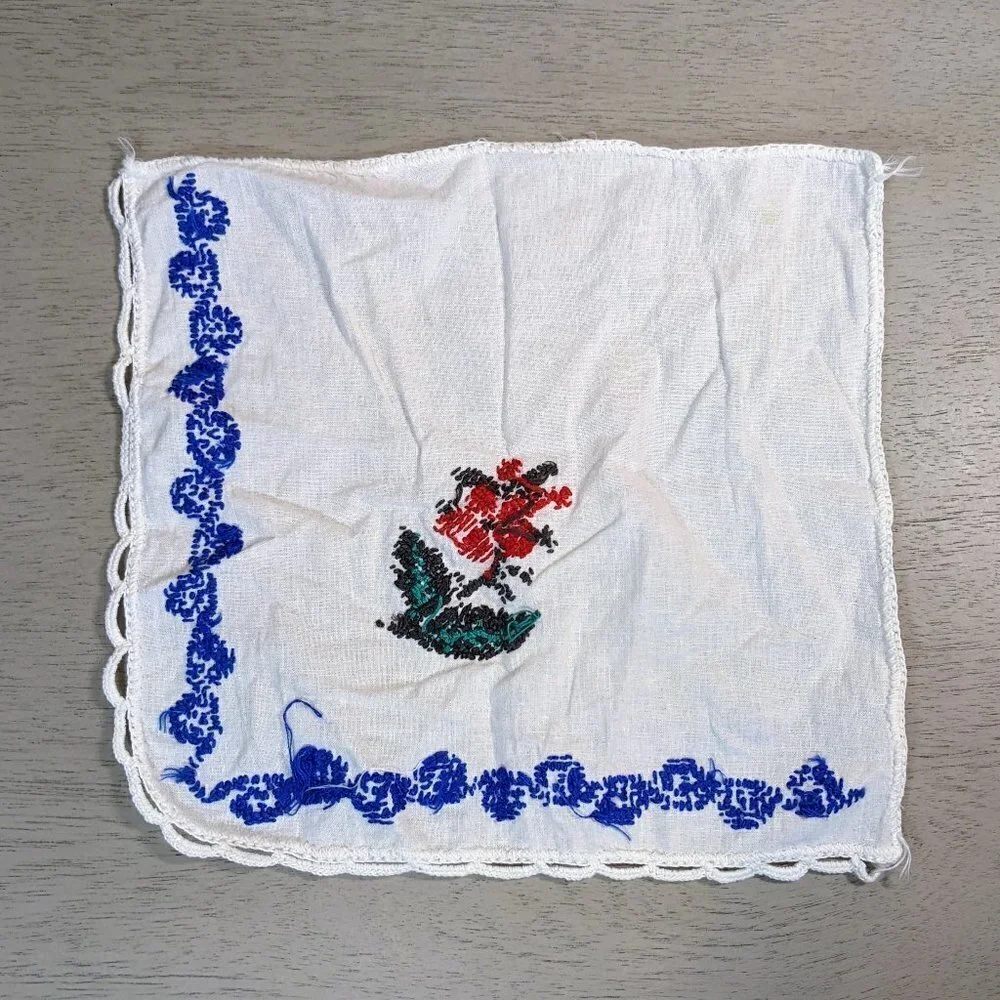 Vintage Hand Cross-stitched Red Floral Crocheted Edge Doily Napkin 9